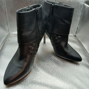 Saks Fifth Avenue Black Heeled Ankle Boots Women's Size 7